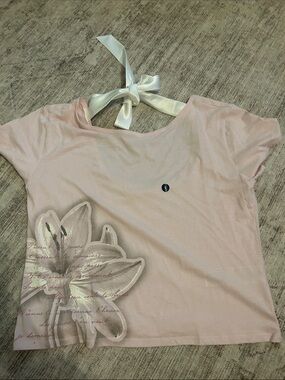 Hollister Pale Pink Tee with Satin Back Bow